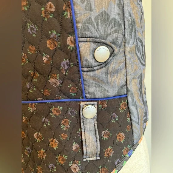 *SOLD*Coach Floral Silk Quilted Zip-Up Vest - Picture 6 of 10
